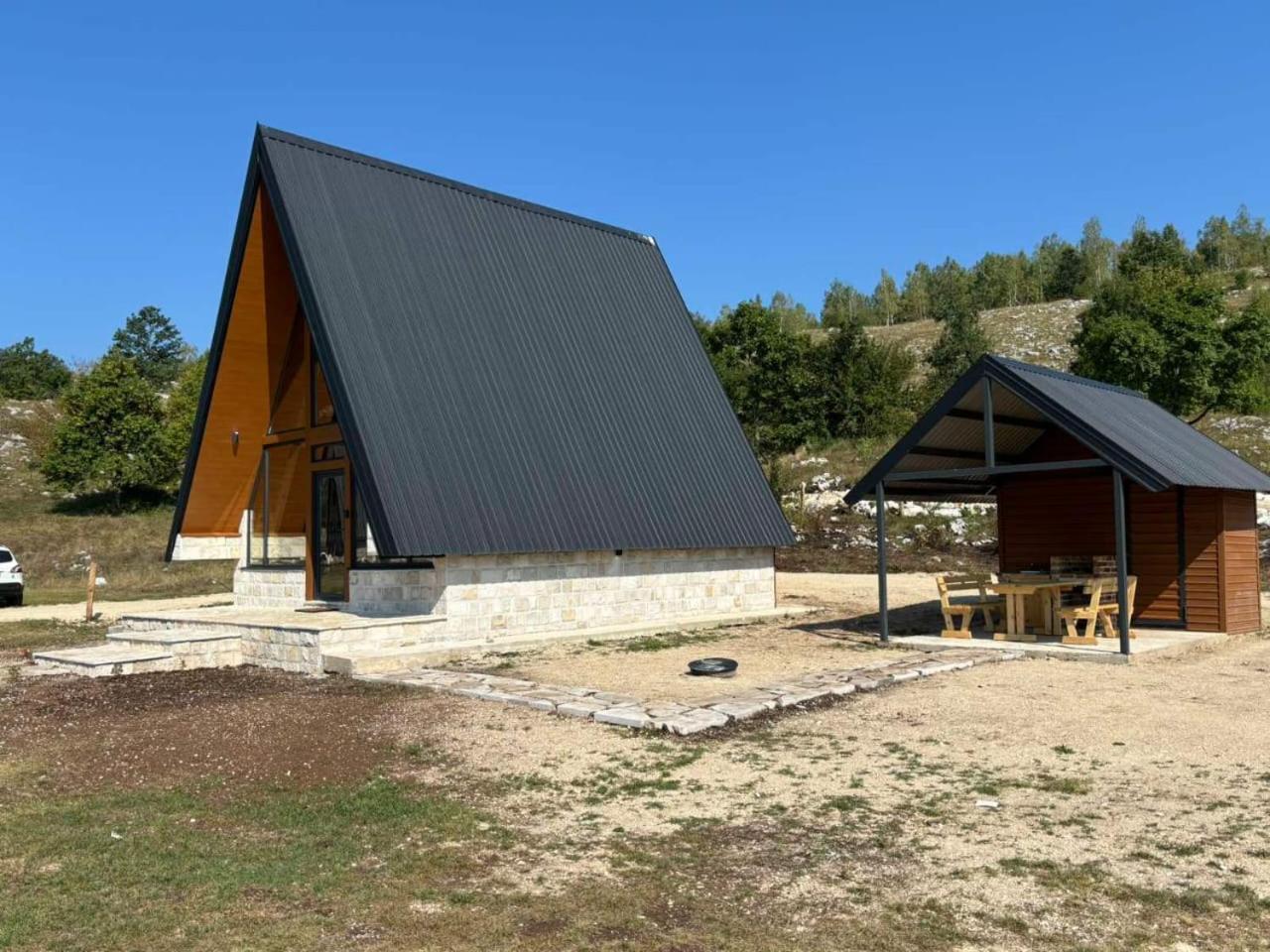 הוילה פלוזינה Sunrise House מראה חיצוני תמונה