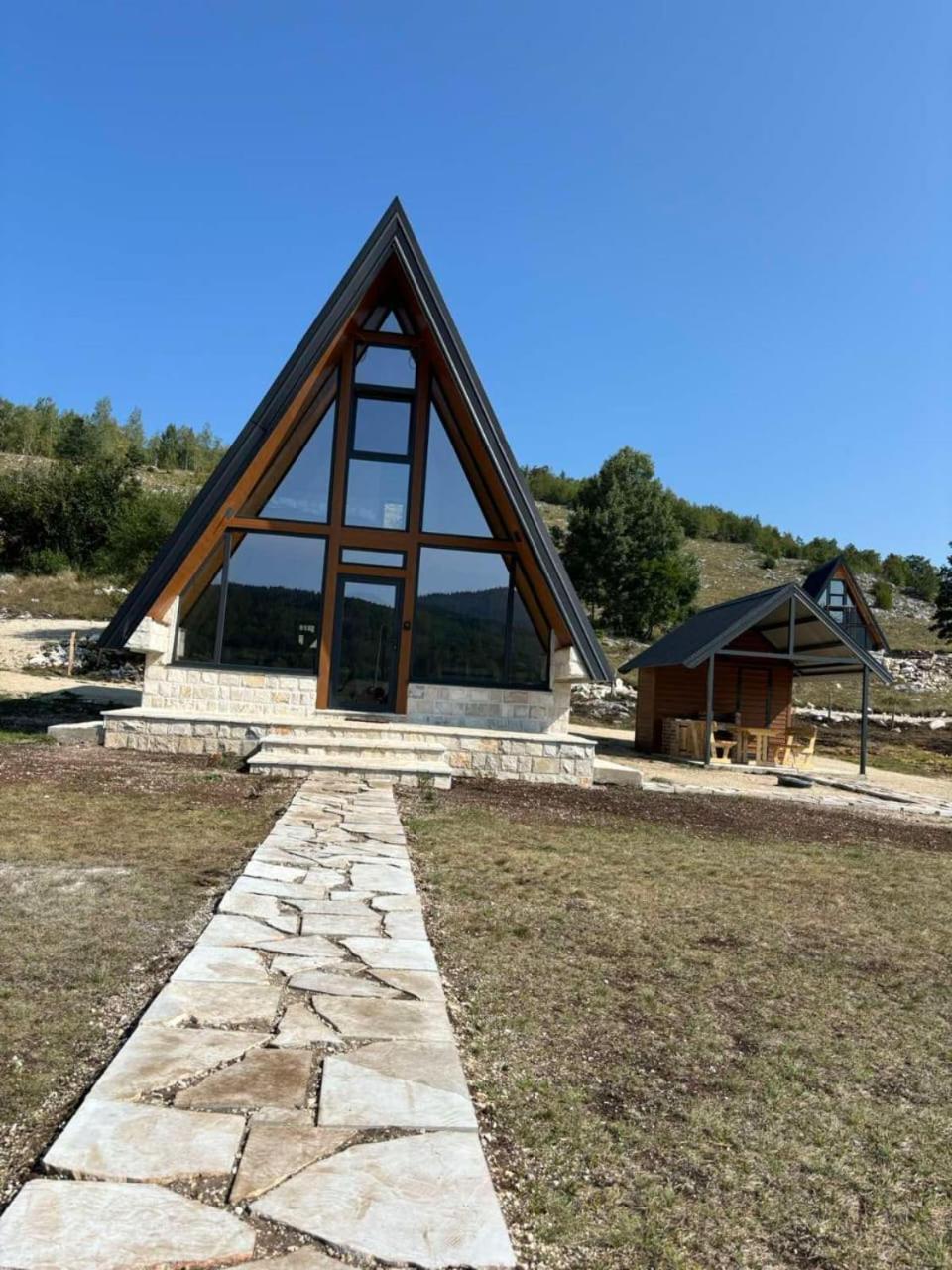 הוילה פלוזינה Sunrise House מראה חיצוני תמונה